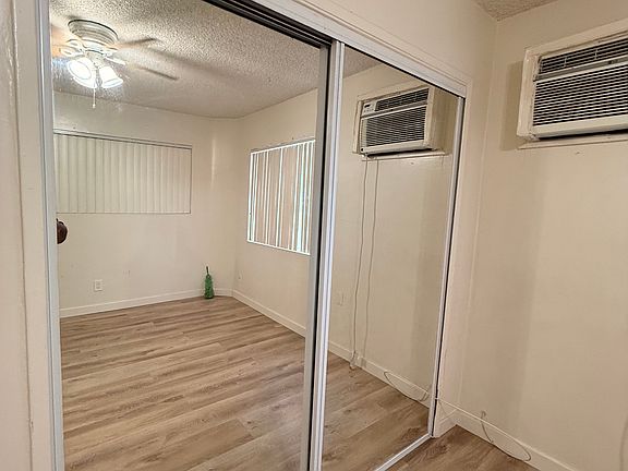 5th image of 15163 Sherman Way APT 7A