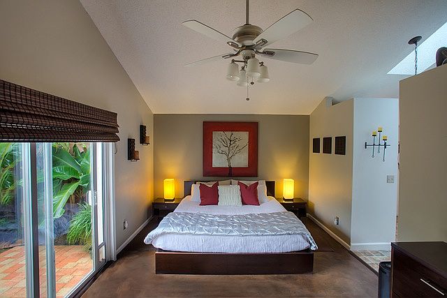 1st image of 7042 Villa Estelle Dr