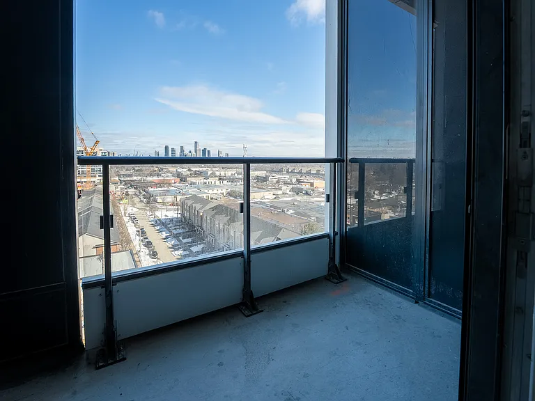 1007 The Queensway #812 — Photo 14