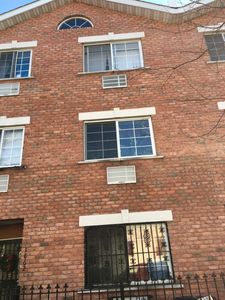 1862 Guerlain St, Bronx, NY, 10460