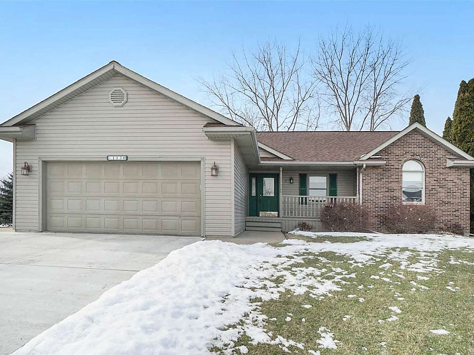 1st image of 1130 Oakdale Cir W