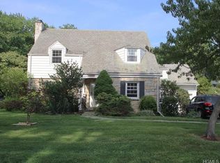 5 Leith Pl, White Plains, NY 10605