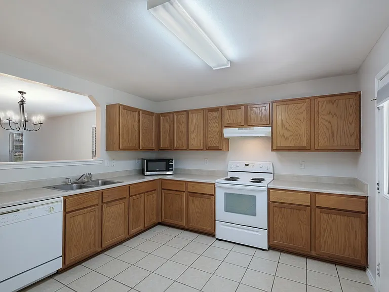 20810 Phlox Mdw — Photo 5