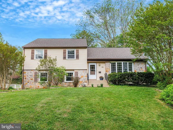 423 Drexel Pl, Swarthmore, PA 19081