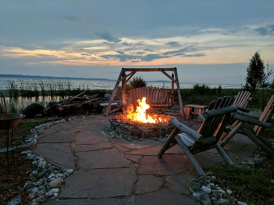 1st image of 350 S Bayshore Dr