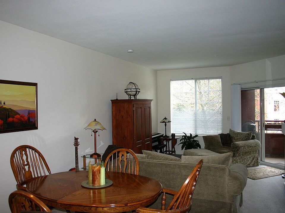 2nd image of 320 Caldecott Ln Unit 229