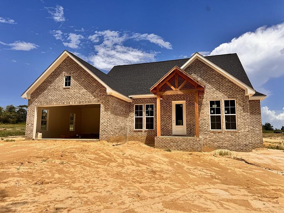 1st image of 827 Brunner Mill Rd