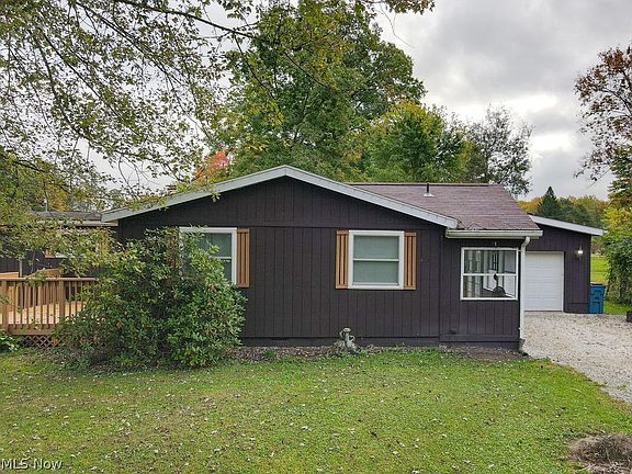 4th image of 10672 Newton Falls Rd