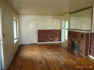 3rd image of 2600 N Lewis Ave
