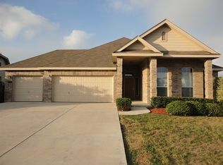 2446 Harris Cir, New Braunfels, TX 78130