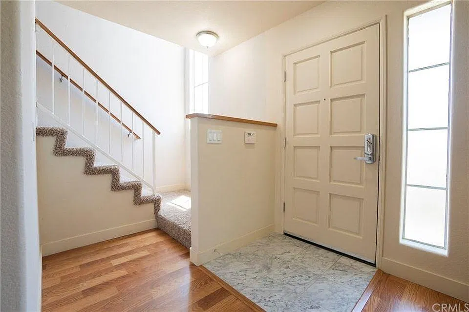 W 147th St, Gardena — Photo 2