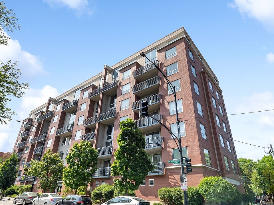 1st image of 1100 W Montrose Ave #Penthouse 801