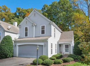 993 Pintail Ln, Charlottesville, VA 22903