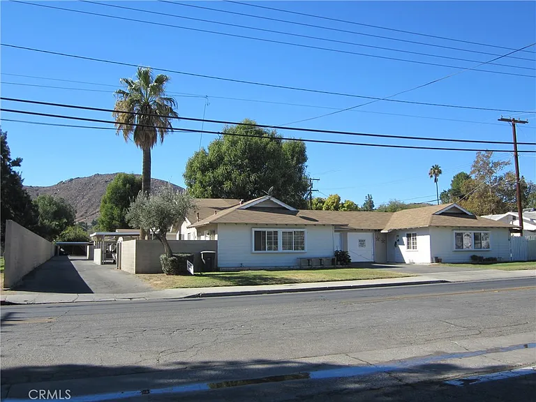 5010 Golden Ave #B — Photo 13