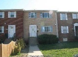 152 Meadows Ln NE, Leesburg, VA 20176