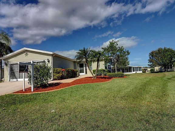 2nd image of 2814 Three Wood Dr