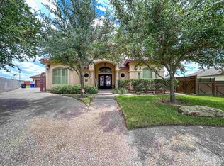 3833 Crestwind, Laredo, TX 78045