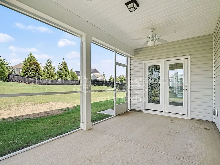 7650 Fenn Way — Photo 28