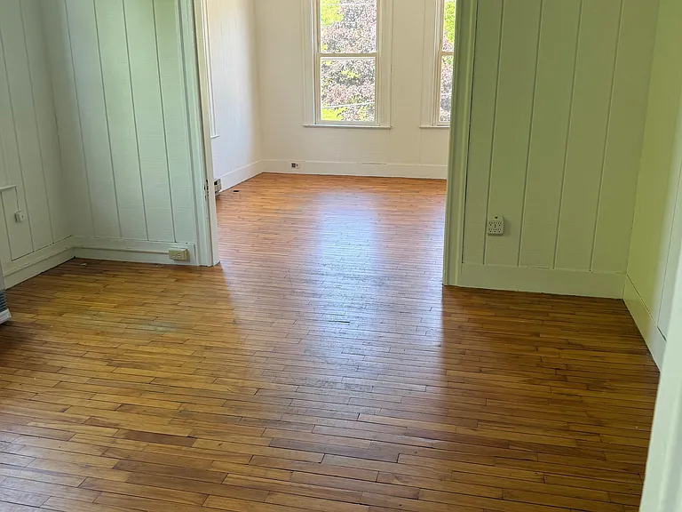 192 Washington Ave #3 — Photo 2