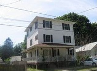 451 Pequot Ave, Warwick, RI 02889