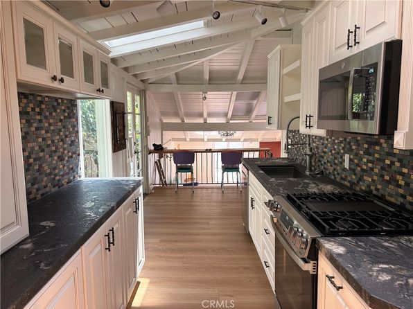 422 Graceland Dr