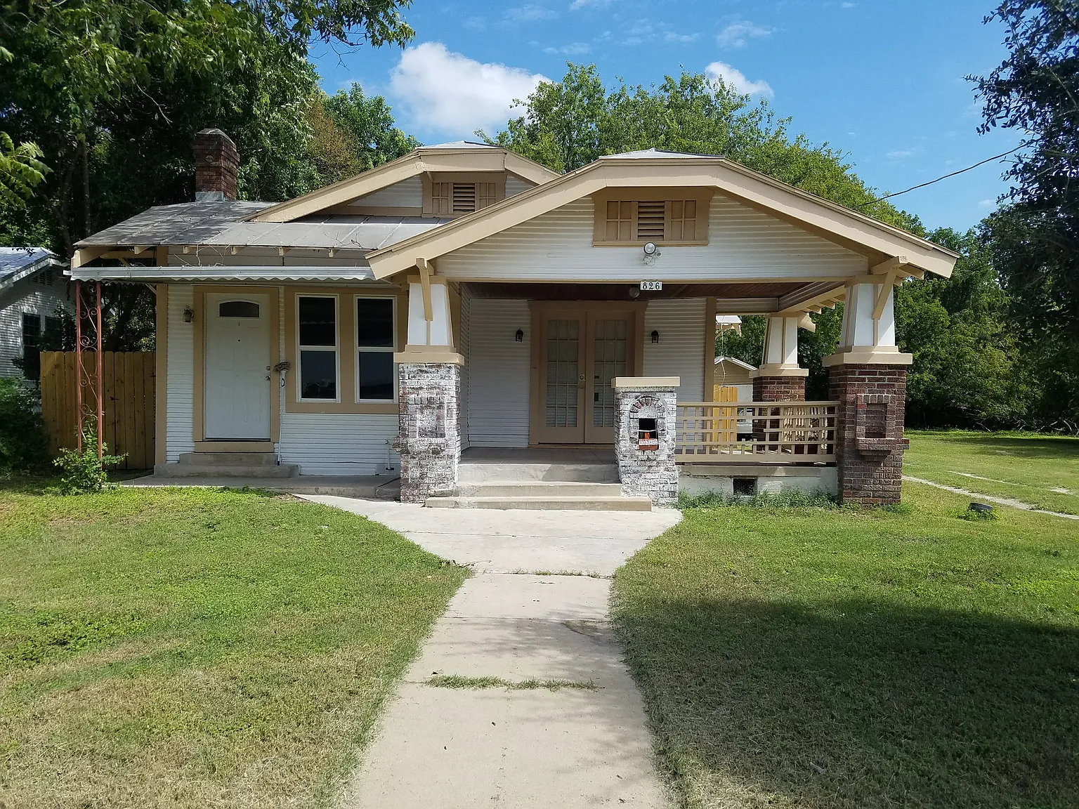 1 bed, 1199 sqft, $995 — Photo 1