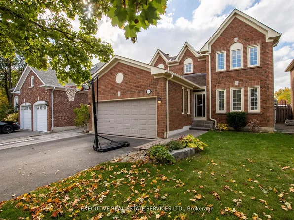48 Eagleridge Dr, Brampton, ON L6R 1E9