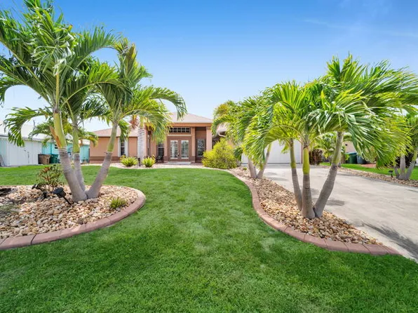 3505 Surfside Blvd, Cape Coral, FL 33914