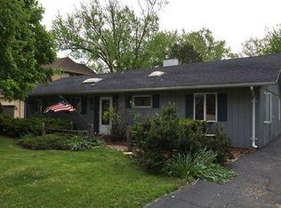 626 Hillside Dr, Hinsdale, IL
