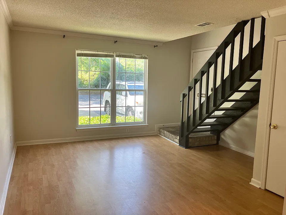 2494 Etiwan Ave #6-A