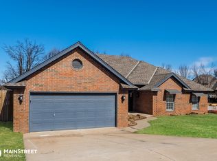 1109 Trolley Trl, Edmond, OK 73034