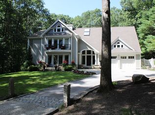 65 Paradise Dr, Norwell, MA 02061