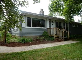 423 Cedar Ln, Cheshire, CT 06410