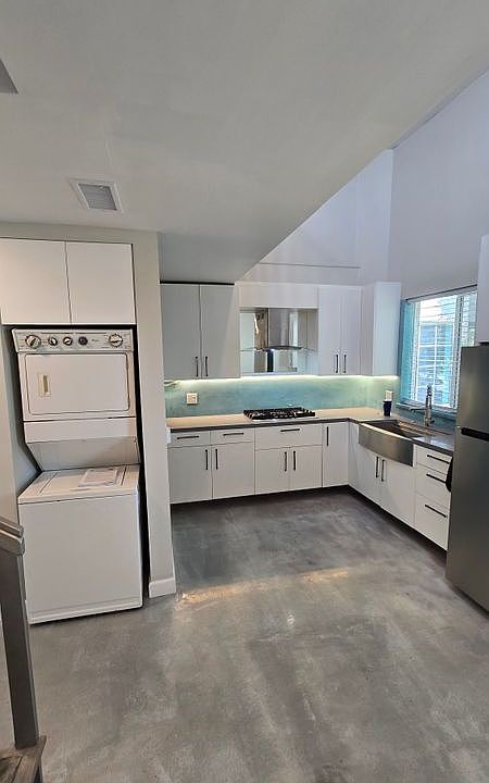 1st image of 24664 Goya Ave