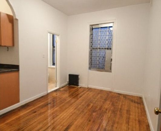 3rd image of 772 Saint Nicholas Ave APT 58