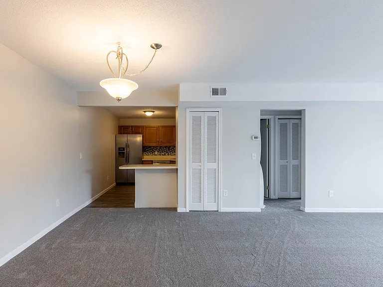 106 Twin Circle Dr — Photo 21