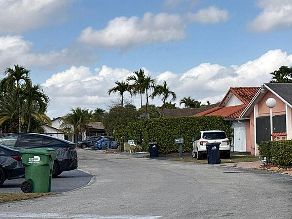 5th image of 756 SW 99 Court Cir
