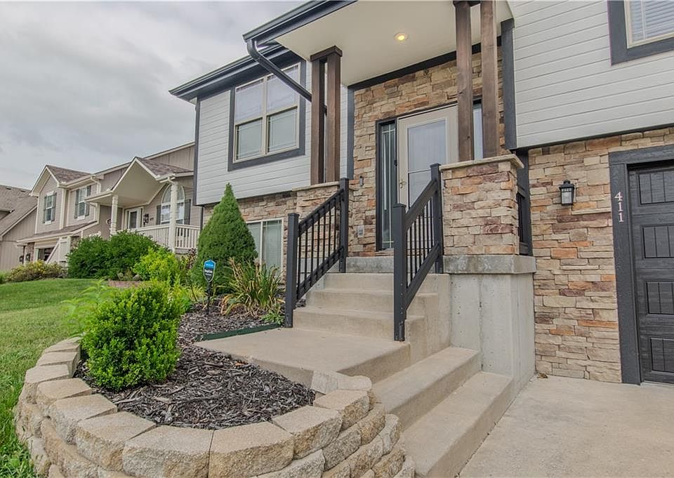 1st image of 411 Eagle Glen Dr