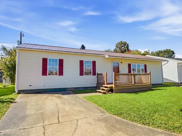 109 Miller Dr, Barboursville, WV 25504
