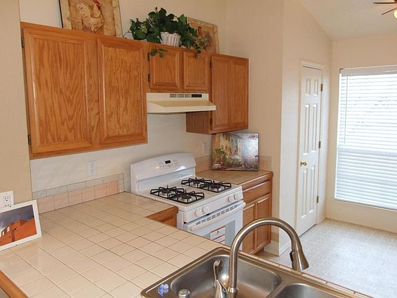 3rd image of 2308 Brookstone Dr NW