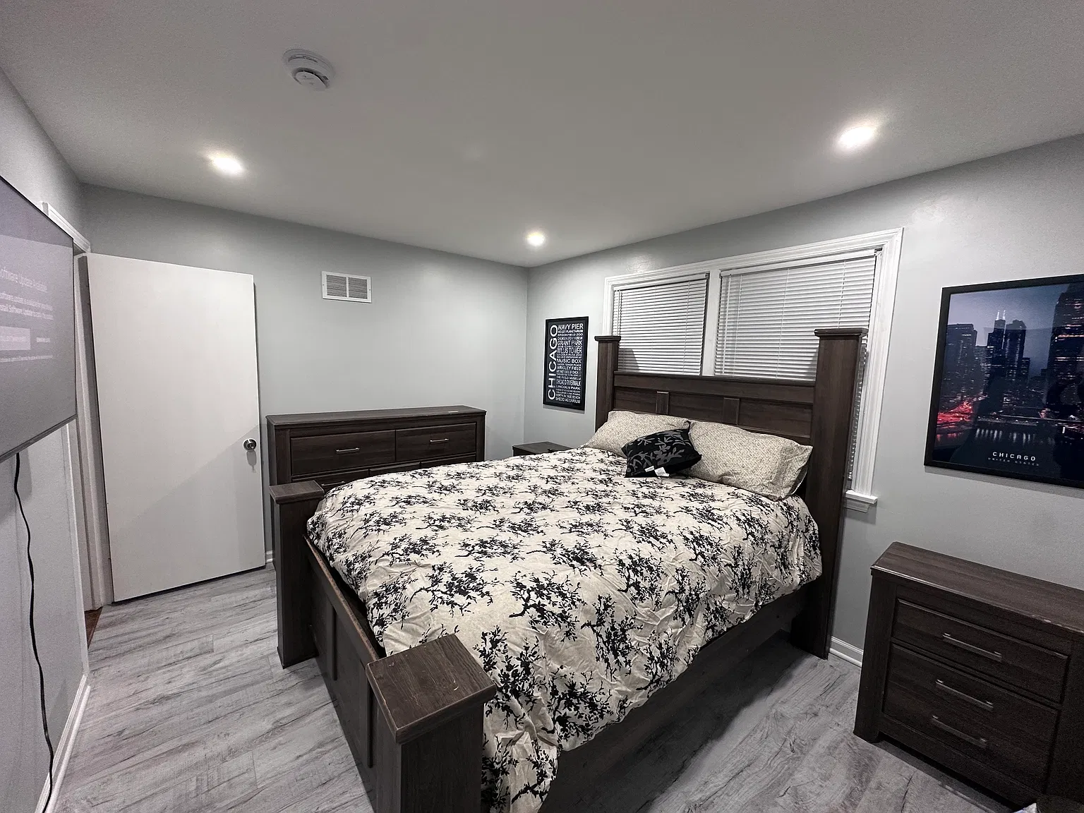 3 bed, 1691 sqft, $3,000 — Photo 2