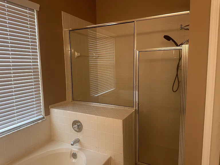 1913 Alafia Oaks Dr — Photo 21