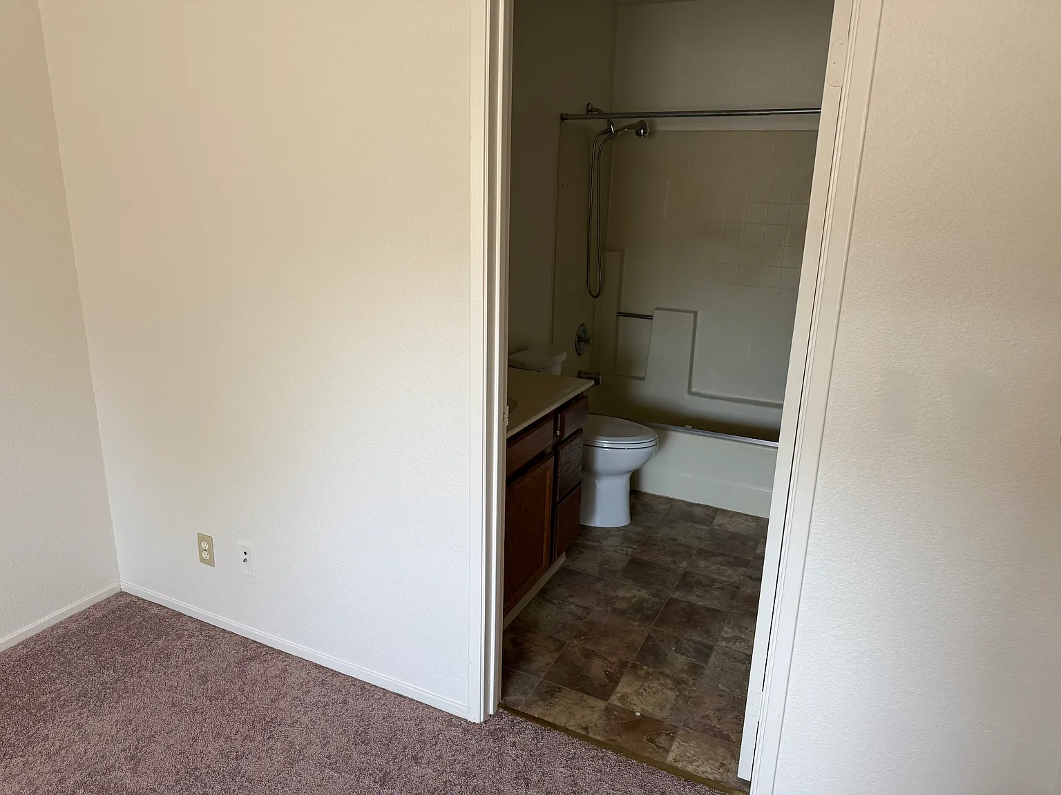 2 bed, 2.5 bath, 1100 sqft, $2,750 — Photo 4