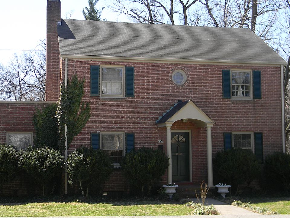 1st image of 204 Salem Ave