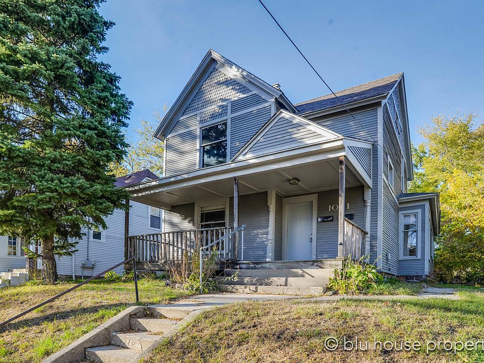 1st image of 1011 Thomas St SE