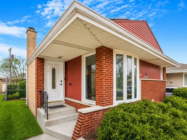 129 Rice Ave, Bellwood, IL 60104