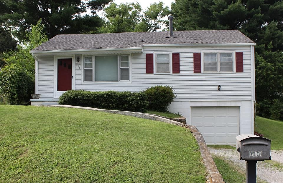 1st image of 202 Virginia Ave