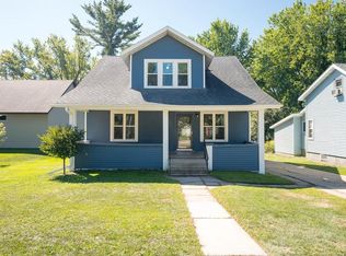 1125 Main St, Junction City, WI 54443