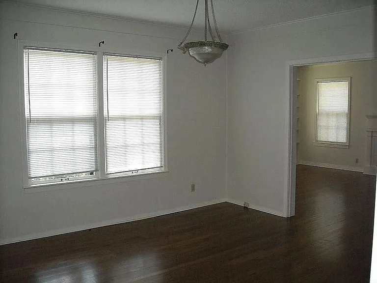 1317 Sneed Dr — Photo 11