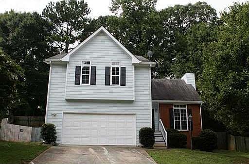 1st image of 915 Cauthen Ct NE